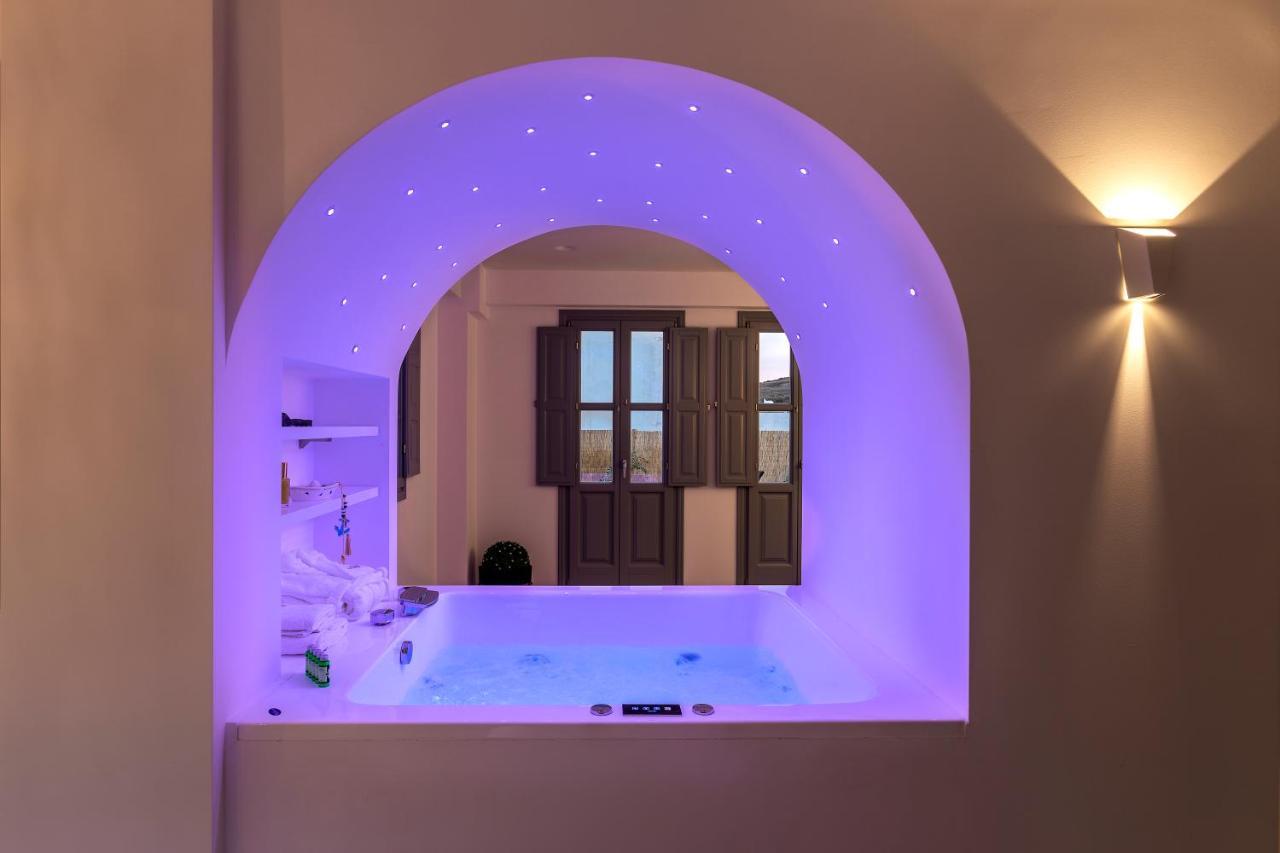Blackstone Luxury Suites Emporio (Santorini) Exterior foto