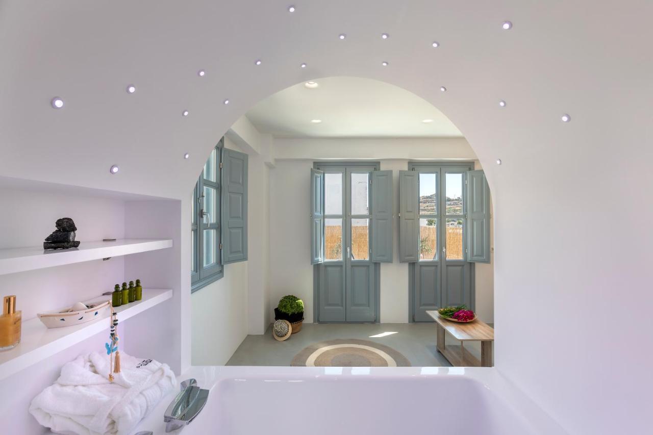 Blackstone Luxury Suites Emporio (Santorini) Exterior foto