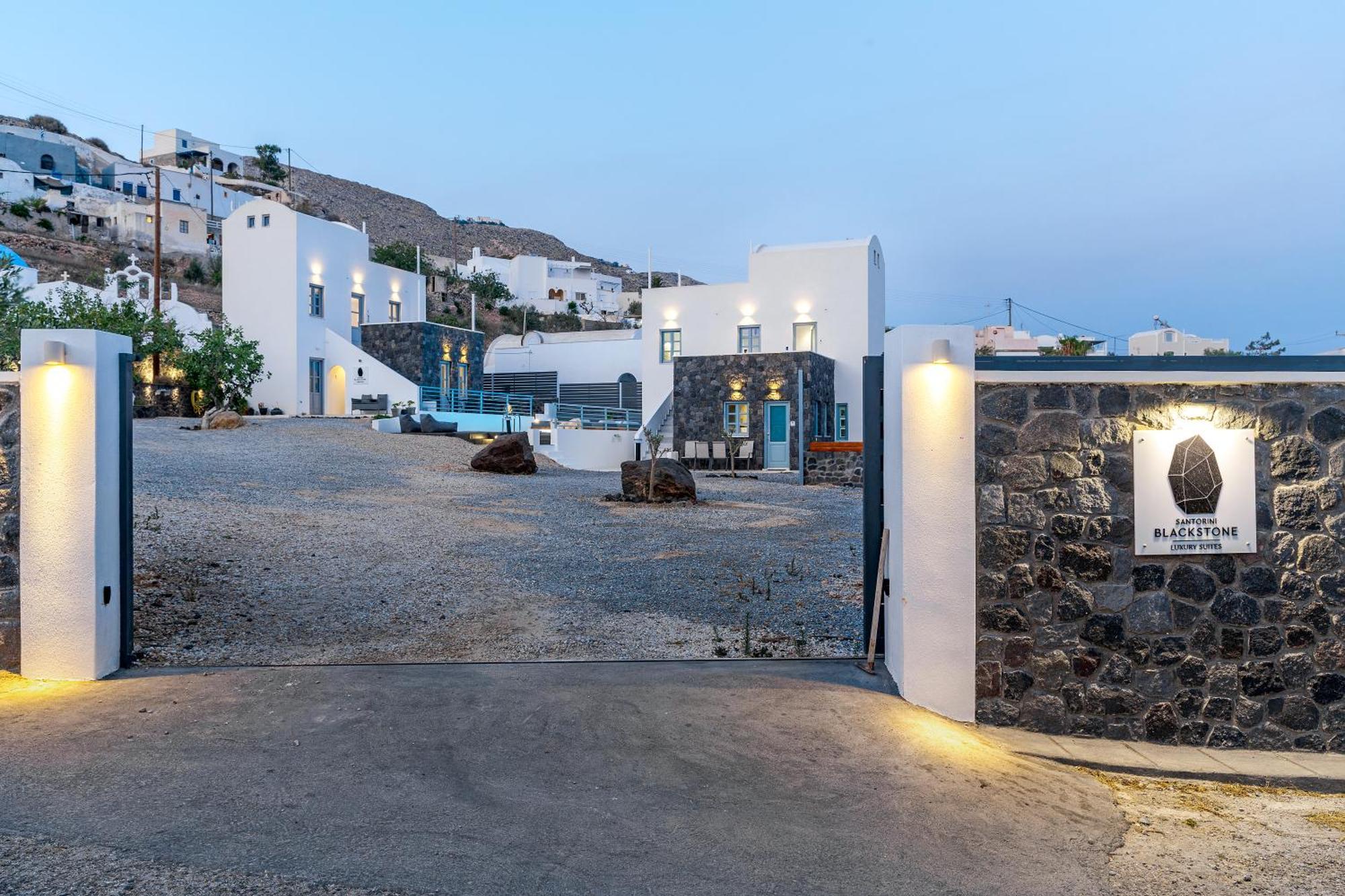 Blackstone Luxury Suites Emporio (Santorini) Exterior foto