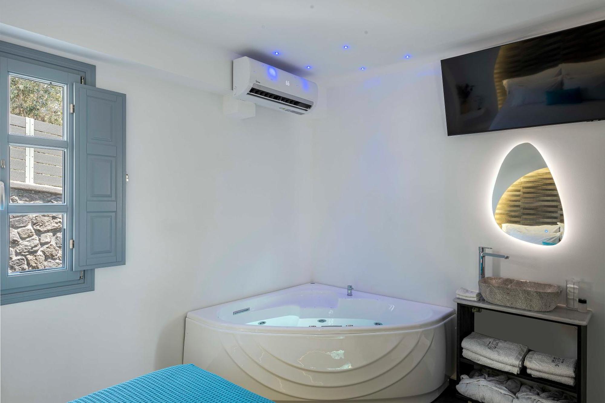 Blackstone Luxury Suites Emporio (Santorini) Exterior foto