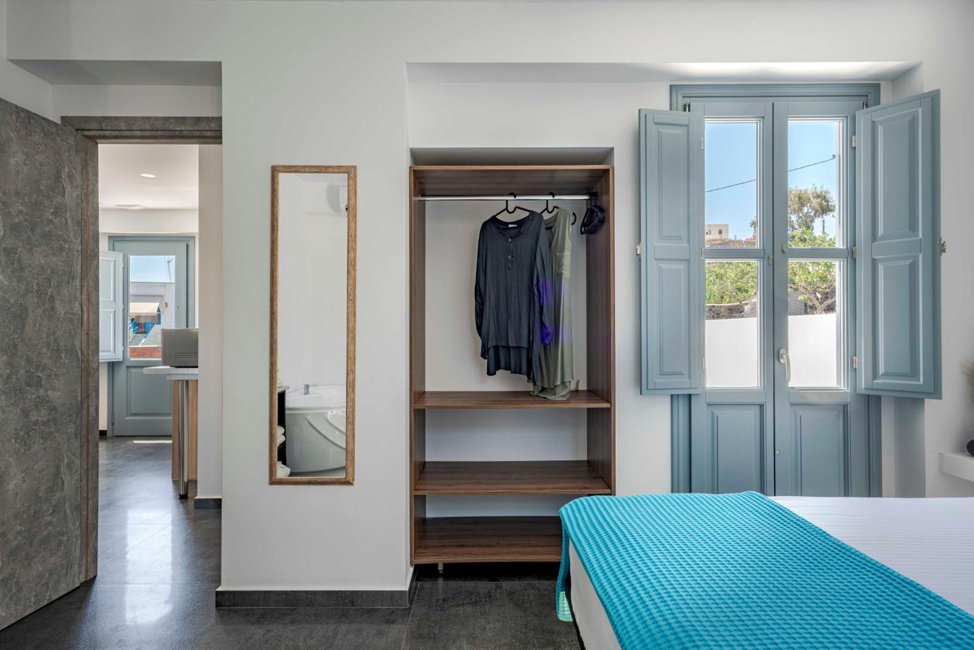 Blackstone Luxury Suites Emporio (Santorini) Quarto foto
