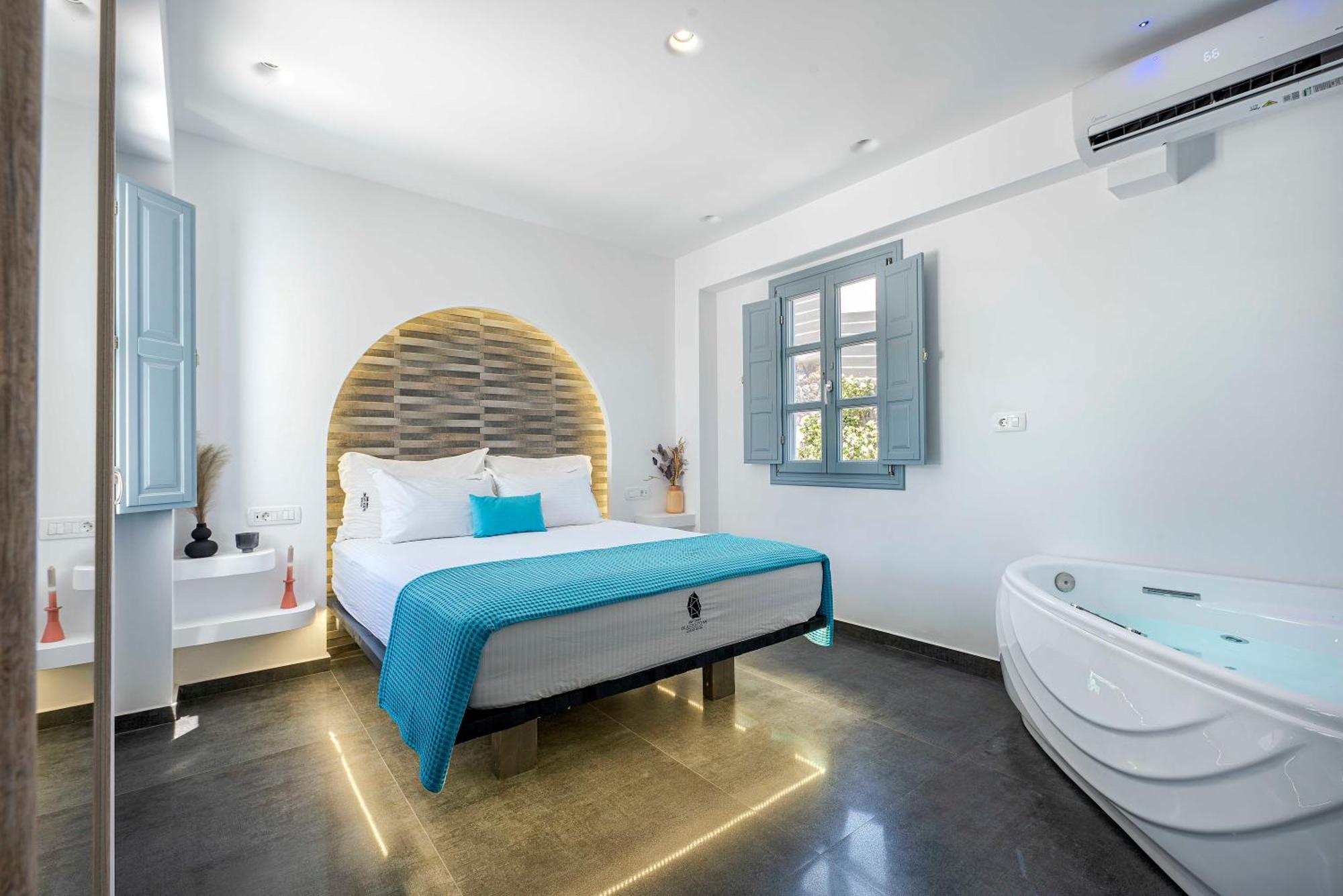 Blackstone Luxury Suites Emporio (Santorini) Quarto foto